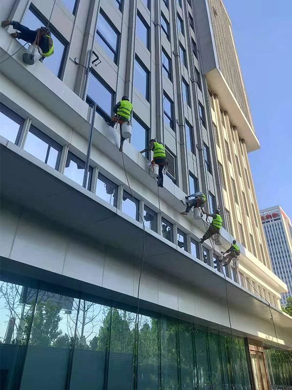 外墙清洗,高空作业的图标