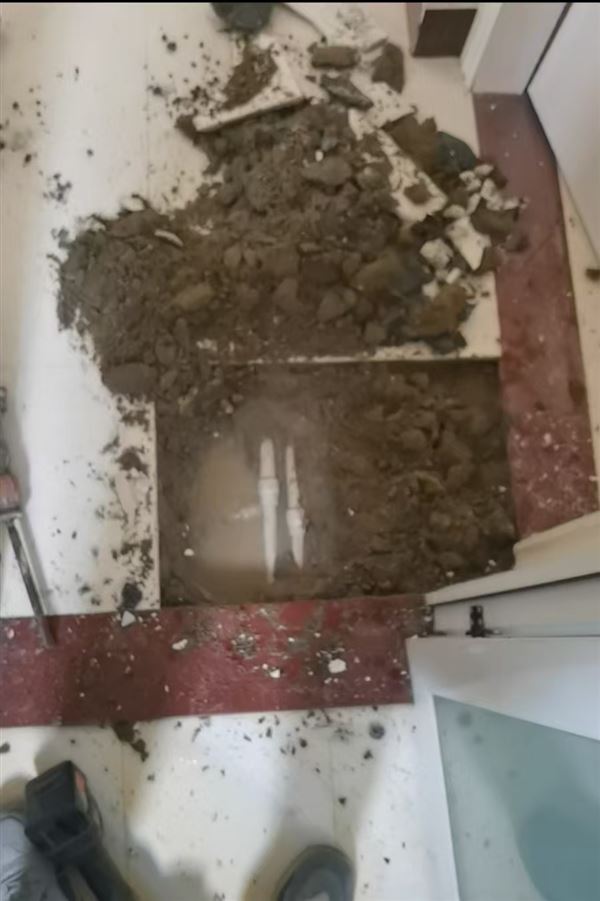 卫生间注浆防水补漏 微创免砸砖 精准根治渗漏难题